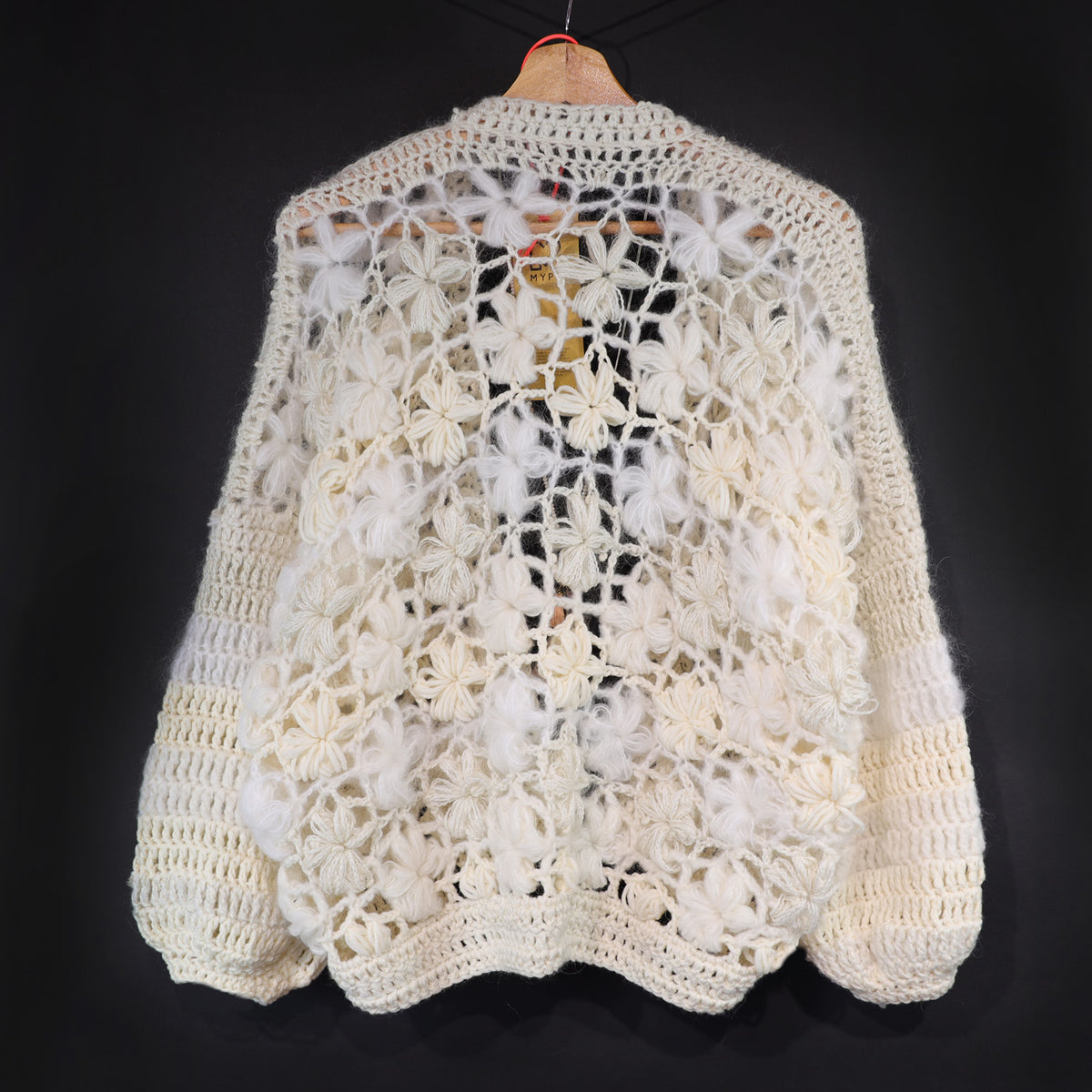 Crochet kit - MYPZ Short bomber cardigan Wildflower Off White (ENG-DE-NL-ES-FR-IT-DA-SV-NO)
