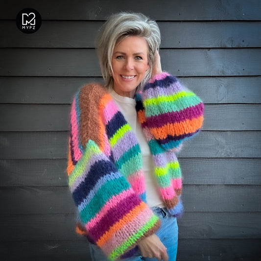 Strickset – Chunky Mohair Cardigan Rainbow Medley No.12 (ENG-NL-DE)