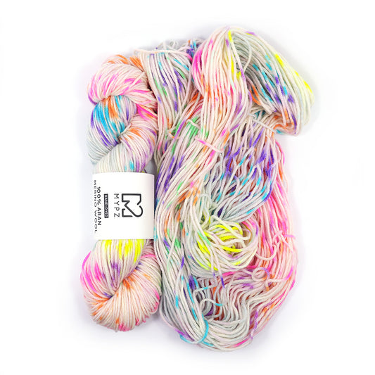MYPZ Hand-dyed 100% Aran Merino Wool – Confetti Grey