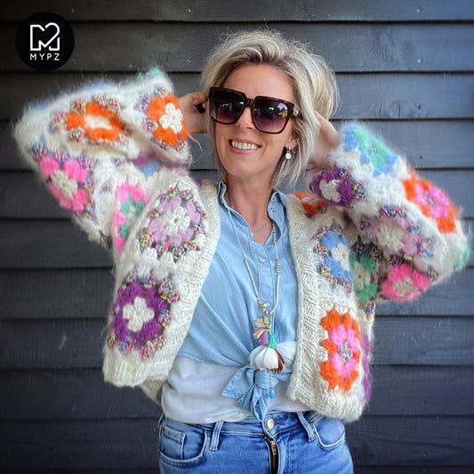 Häkelanleitun - MYPZ Granny square bomber cardigan Off White (ENG-NL-DE-ES)