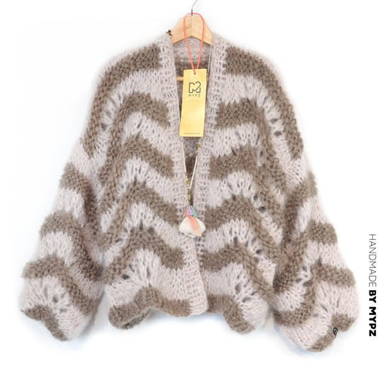 Knitting Kit – Short Chunky Mohair Cardigan Stonies Wave No.12 (ENG-DE-NL-ES-FR-IT-DA-SV-NO)