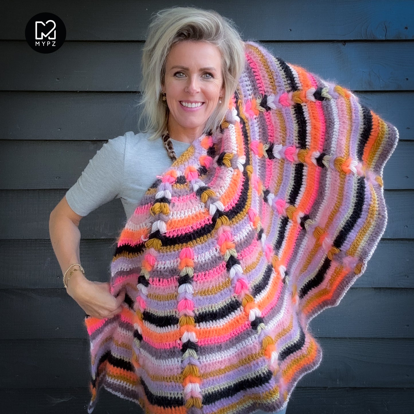 Häkelanleitung - MYPZ Boho-Schal (ENG-NL-DE-FR-ES)