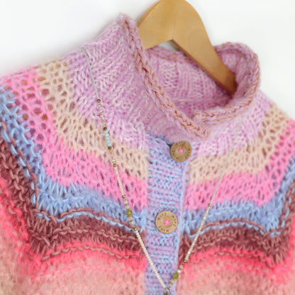 Strickanleitung – MYPZ top-down bomber cardigan Blush en Rouge No10 (ENG-NL-DE)