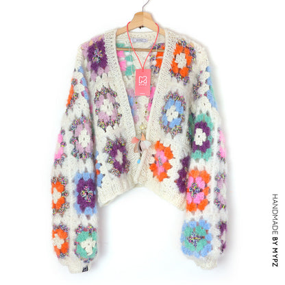 Häkelanleitun - MYPZ Granny square bomber cardigan Off White (ENG-NL-DE-ES)