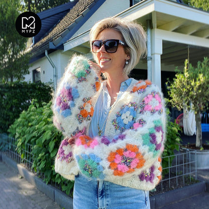 Häkelanleitun - MYPZ Granny square bomber cardigan Off White (ENG-NL-DE-ES)