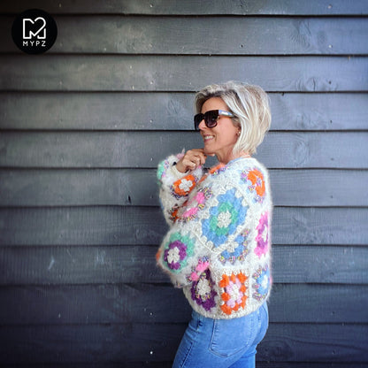 Häkelanleitun - MYPZ Granny square bomber cardigan Off White (ENG-NL-DE-ES)